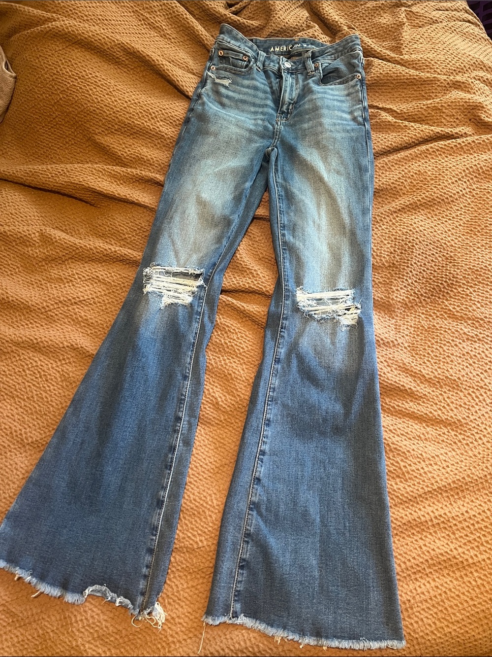American Eagle Outfitters Distressed Super High Rise Blue Flare Jeans 00